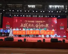 巴里安新队员积极备战,跃跃欲试的简单介绍 巴里安新队员积极备战,跃跃欲试的简单介绍