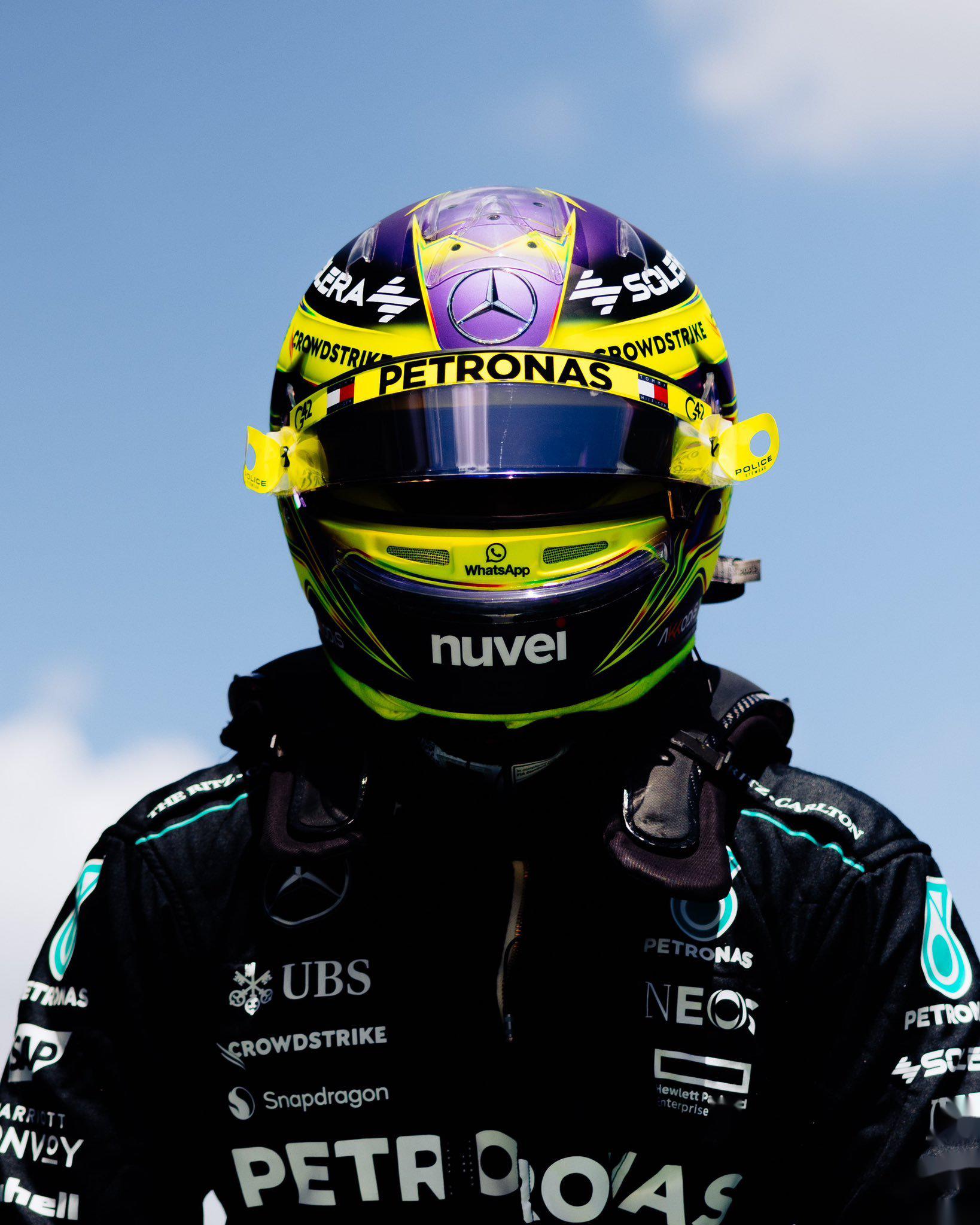 开云官网-哈斯车队翻盘梅赛德斯，汉密尔顿状态火热