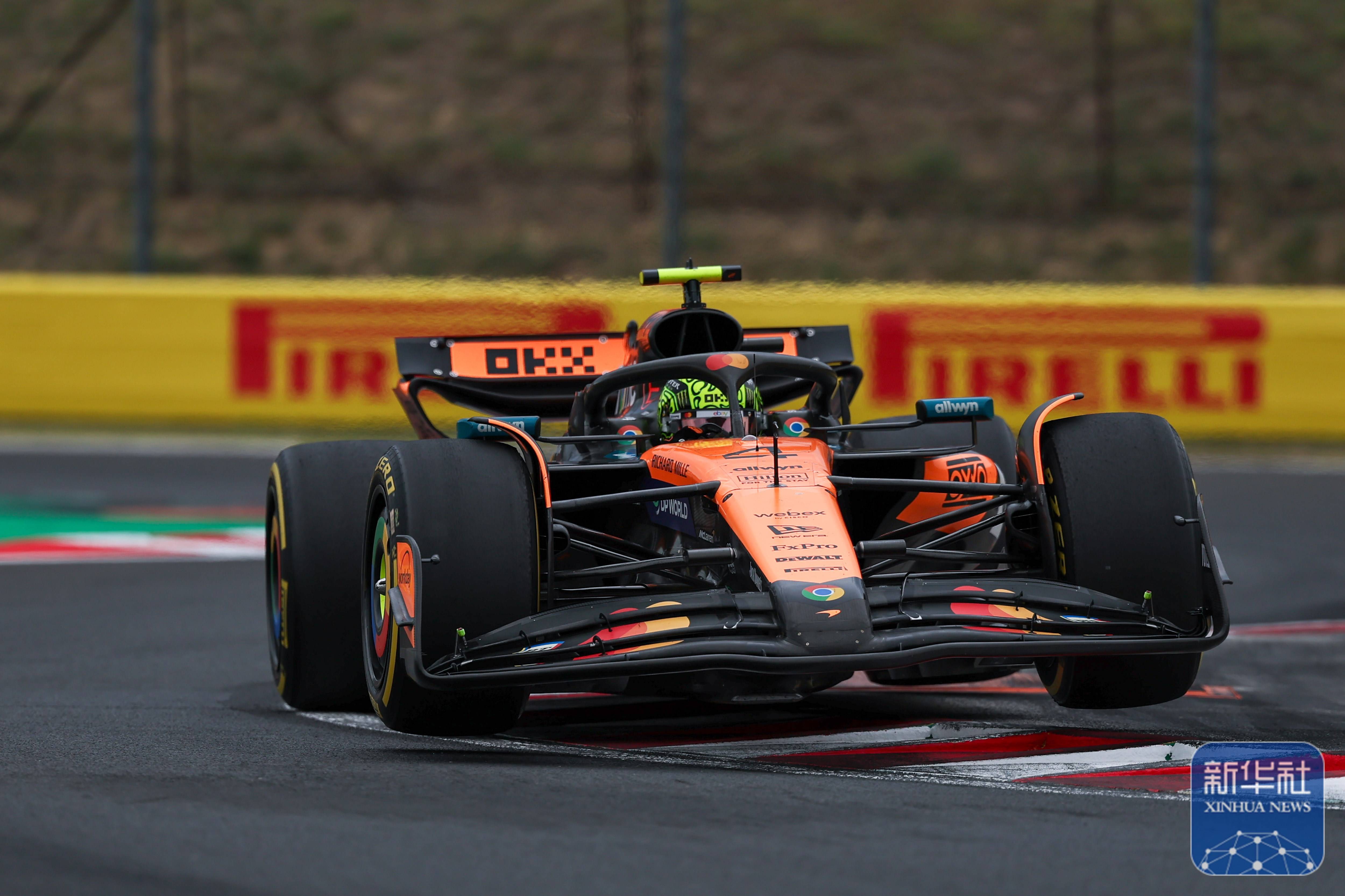 梅赛德斯轻取威廉姆斯，勒克莱尔高光表现