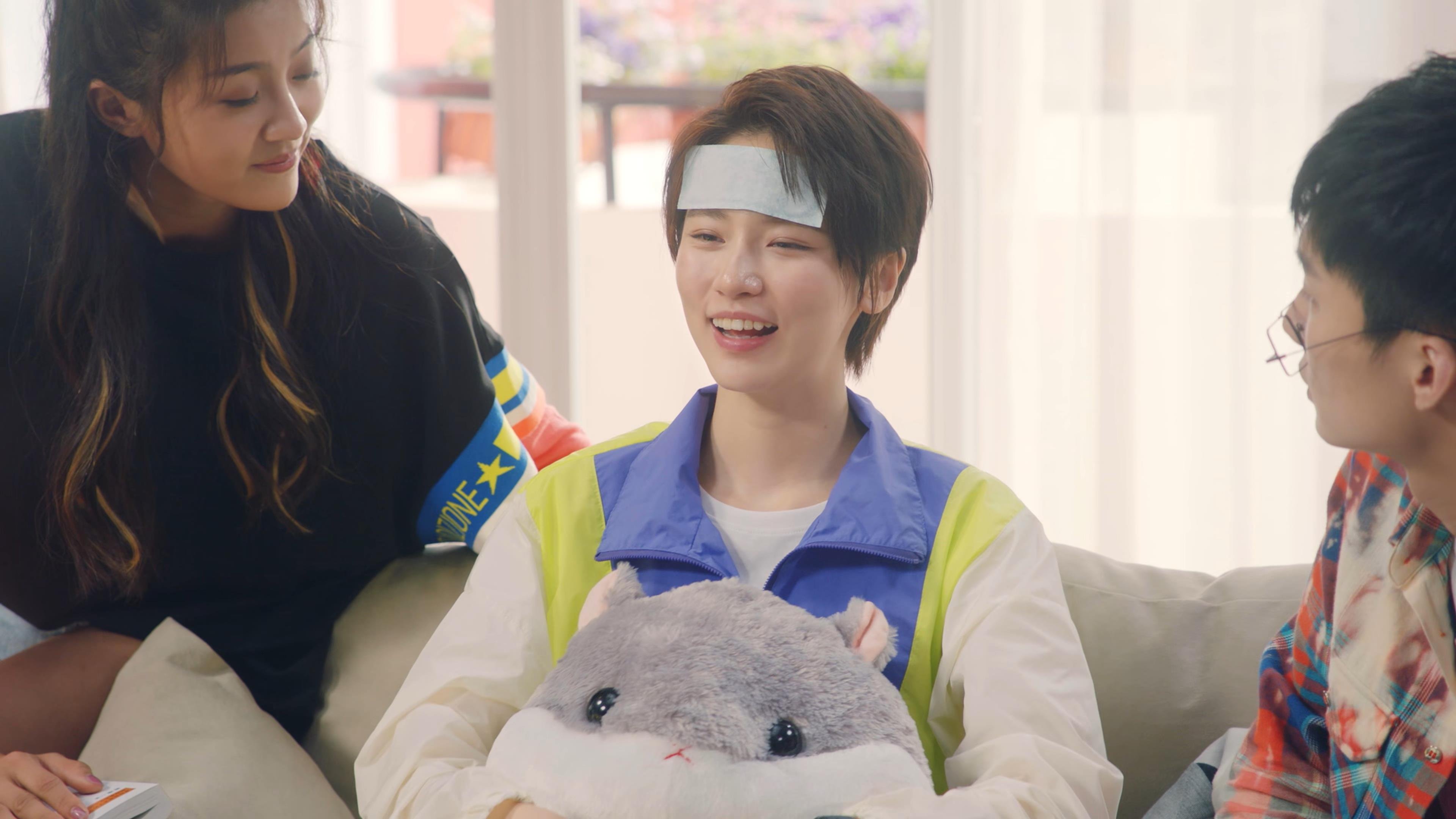 爱德华兹关键先生助湖人速胜上海队